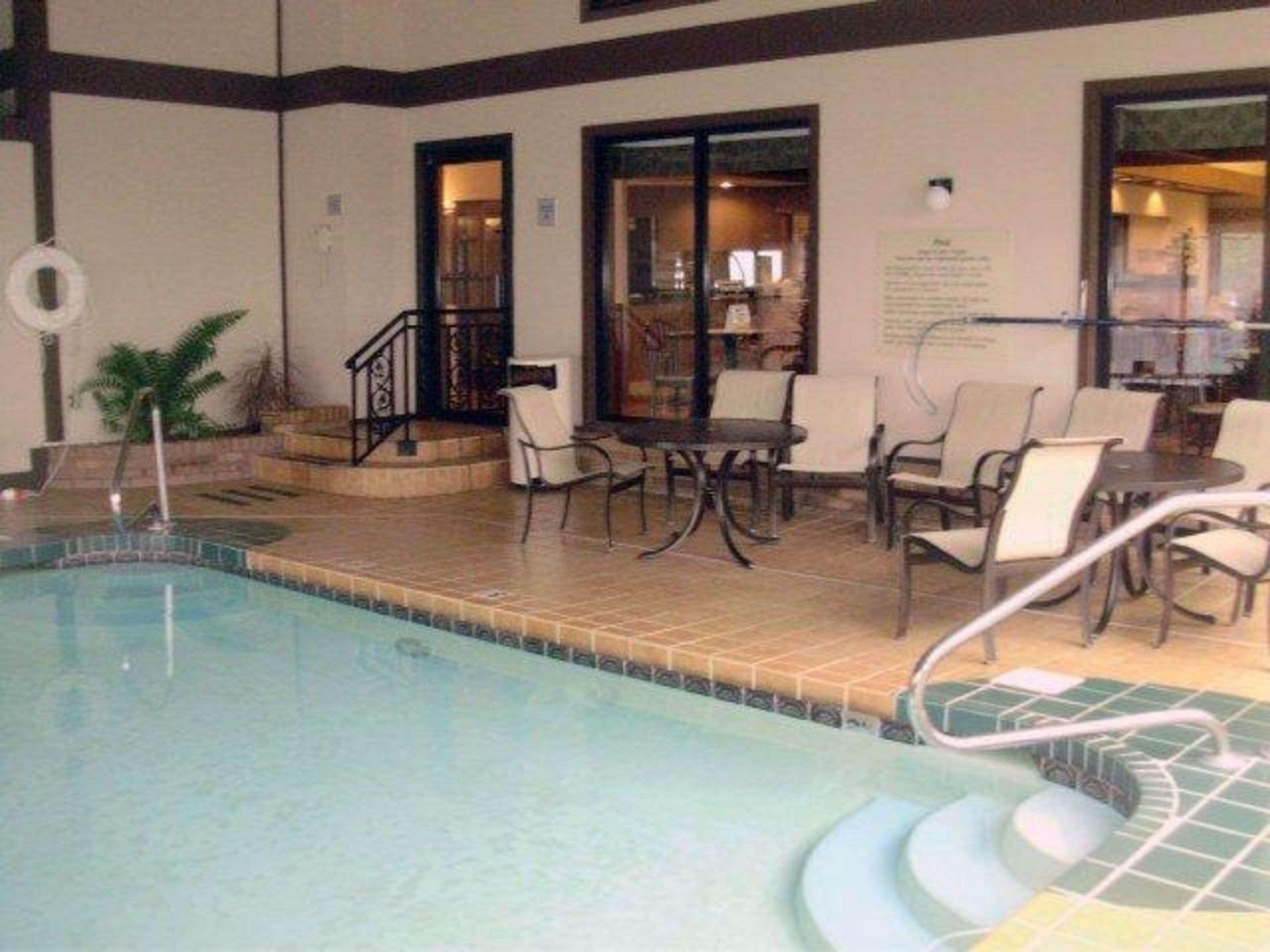 Quality Inn & Suites Searcy I-67 Eksteriør billede